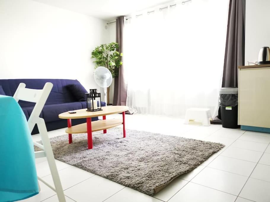 Studio De Charme A 30 Min De Paris, 5 Min D'Evry Apartman Ris-Orangis Kültér fotó